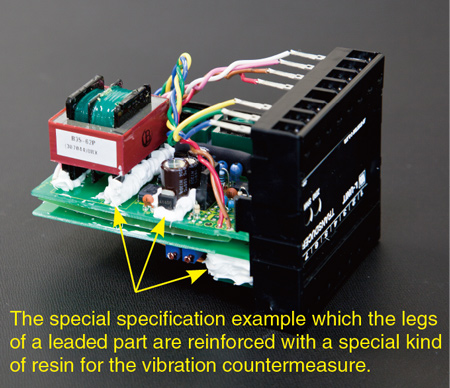 The special specification example which the legs of a leaded part are reinforced with a special kind of resin for the vibration countermeasure.